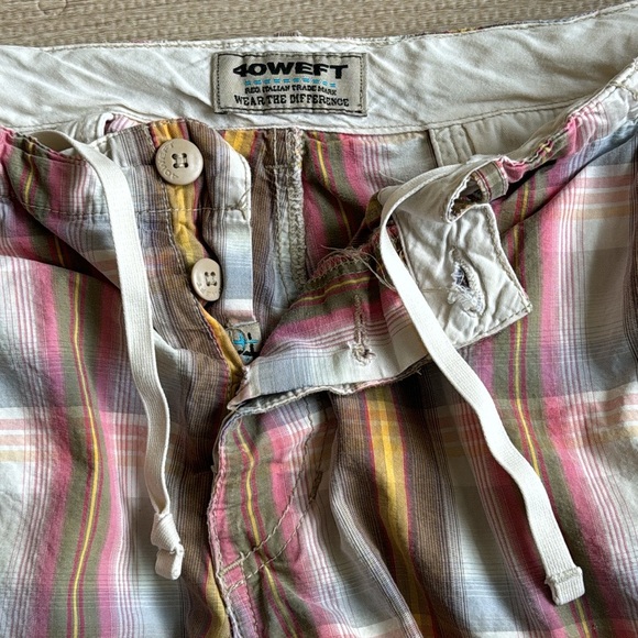 40WEST plaid shorts - Picture 2 of 9